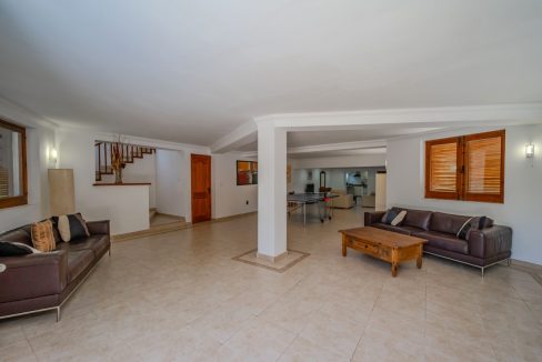 16171_MIK06304