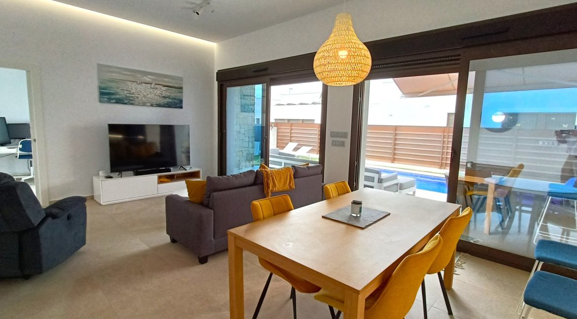 10699_stunning_modern_villa_050625164046_lounge_1