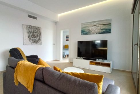 10699_stunning_modern_villa_050625164046_lounge_3