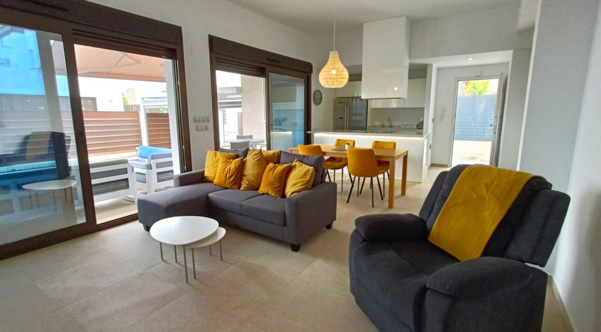 10699_stunning_modern_villa_050625164047_lounge_4