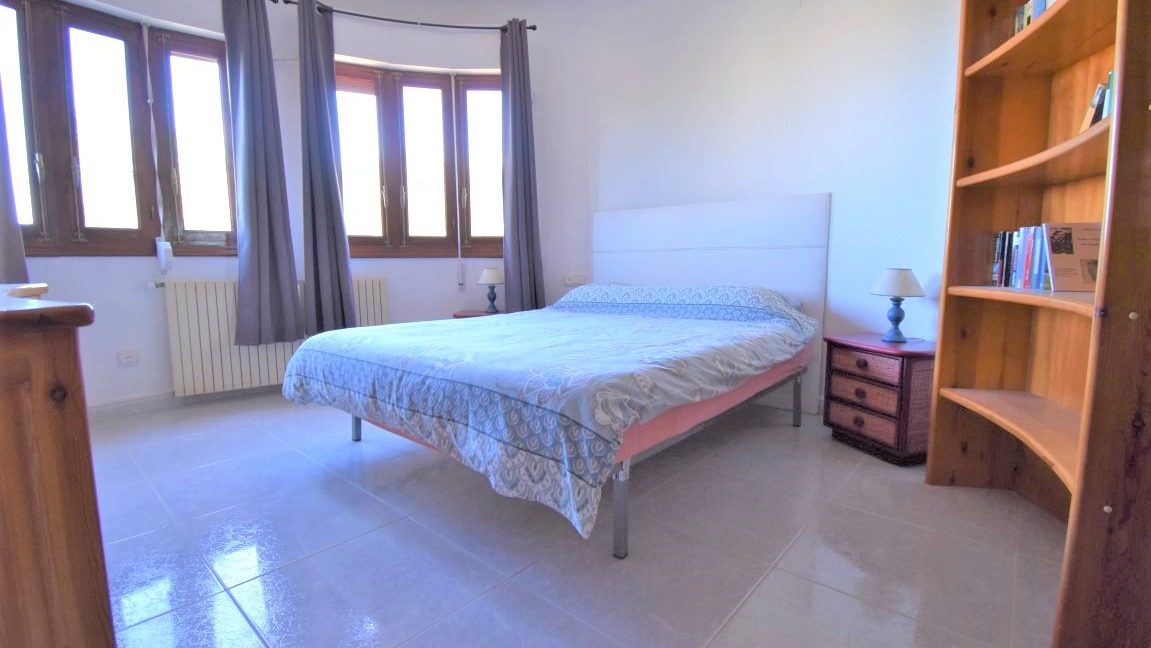 10OC1706Bed