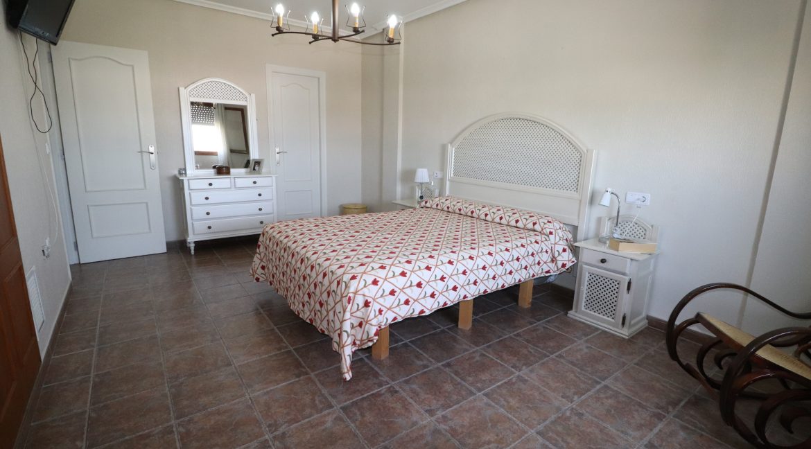11.4945bed1
