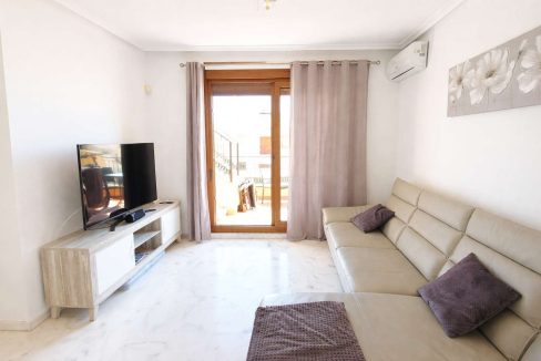 13171_stunning_top_floor_apartment_with_private_solarium_150426124041_8