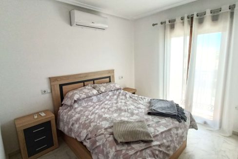 13171_stunning_top_floor_apartment_with_private_solarium_150426124513_13