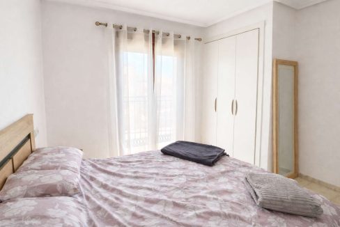 13171_stunning_top_floor_apartment_with_private_solarium_150426124515_15