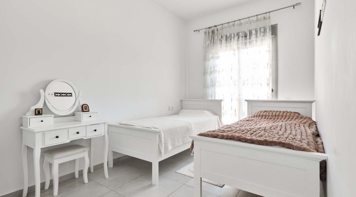 217_detached_villa_for_sale_in_san_miguel_160226130349_dscf6087