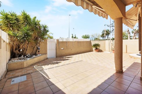 245_504_villa_for_sale_in_torre_de_la_horadada_170426095537_dscf2317