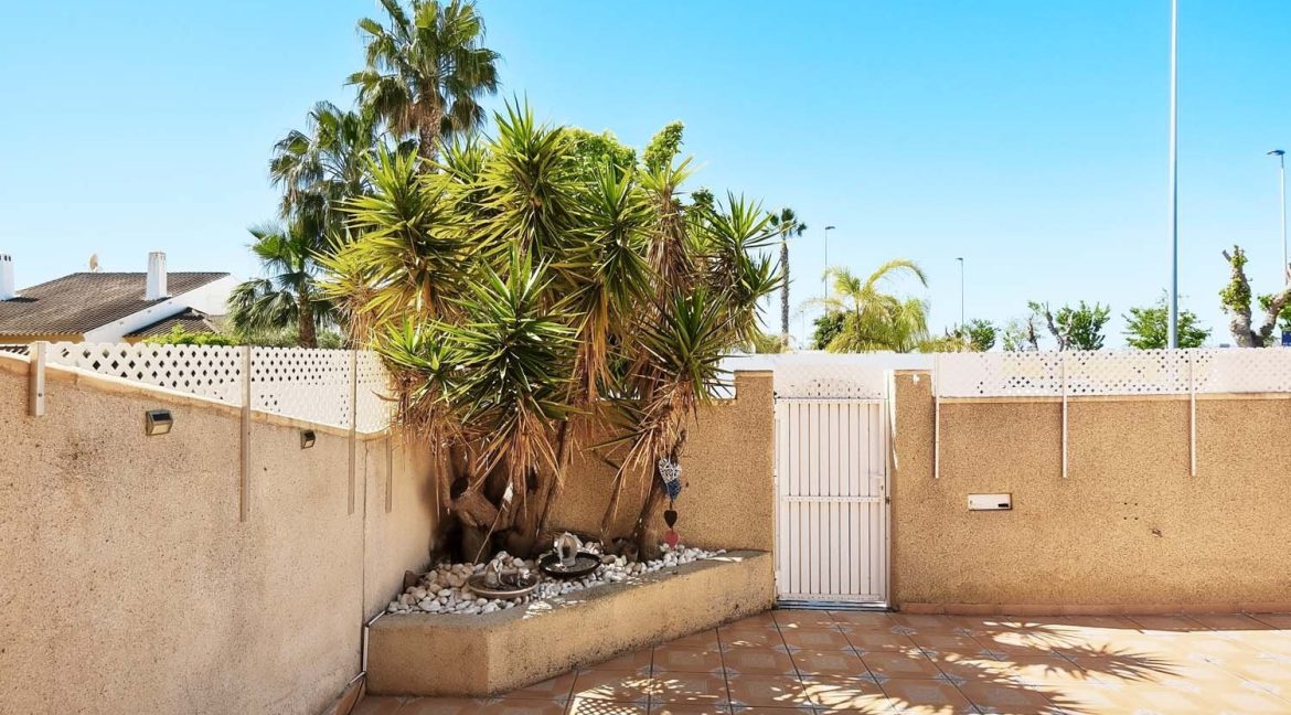 245_504_villa_for_sale_in_torre_de_la_horadada_170426095537_dscf2319