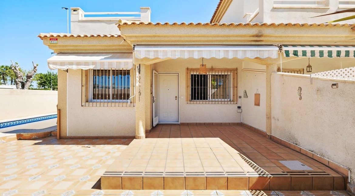 245_504_villa_for_sale_in_torre_de_la_horadada_170426095914_dscf2321