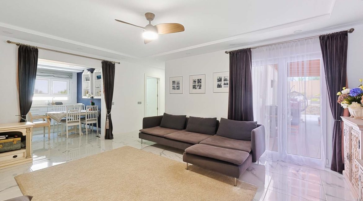 248_detached_villa_for_sale_in_pinar_de_campoverde_040526085858_dscf3055