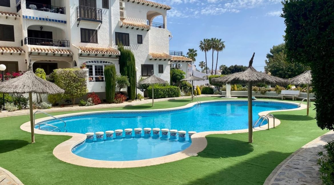 261_apartment_for_sale_in_cabo_roig_200526124807_whatsapp_image_2026_05_20_at_12.04.07_1
