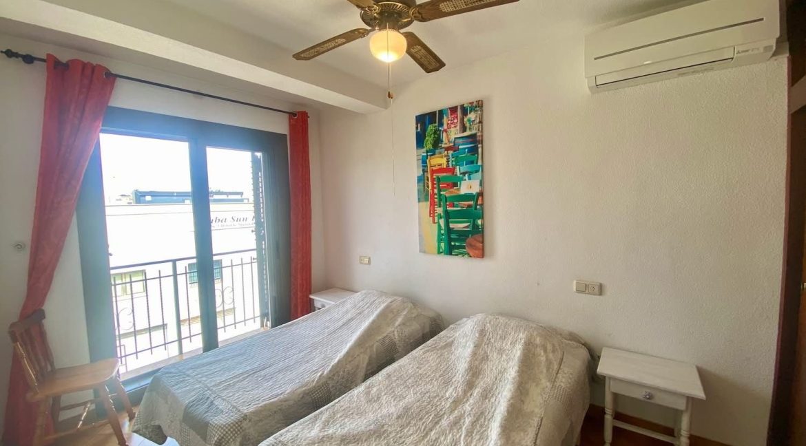 261_apartment_for_sale_in_cabo_roig_200526124807_whatsapp_image_2026_05_20_at_12.04.11