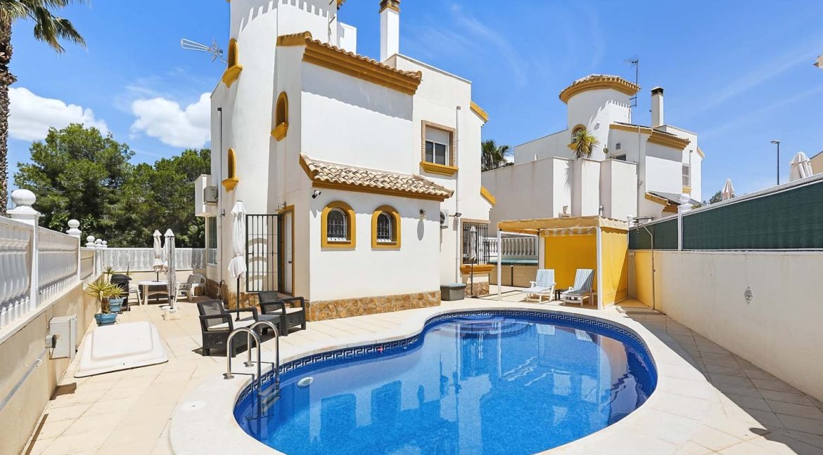 263_detached_villa_for_sale_in_pinar_de_campoverde_210526134917_dscf6161