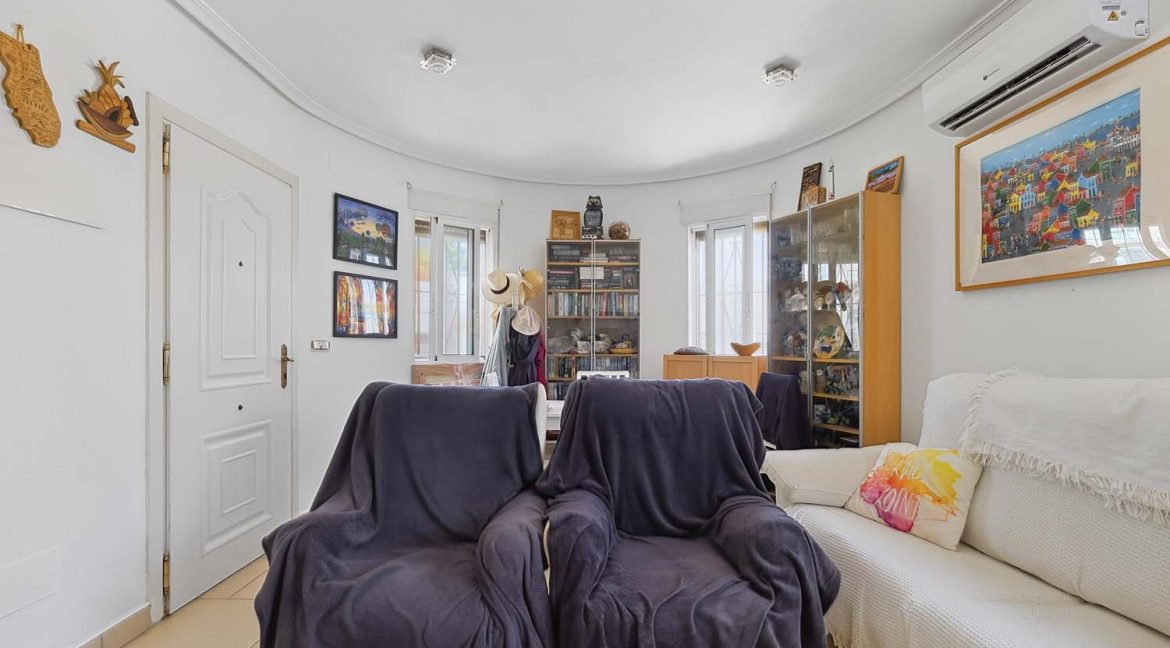 273_detached_villa_for_sale_in_pinar_de_campoverde_080626091531_dscf7371