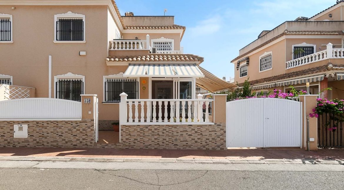 287_536_townhouse_for_sale_in_torre_de_la_horadada_030726100119_dscf0971