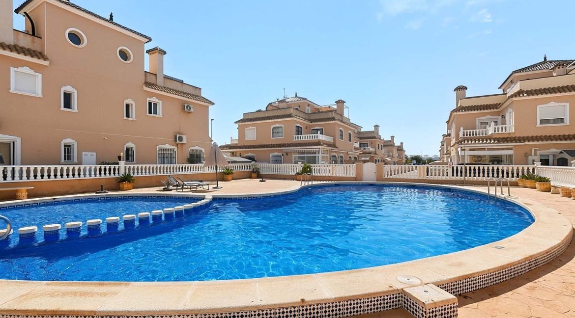 287_536_townhouse_for_sale_in_torre_de_la_horadada_030726100120_dscf0979