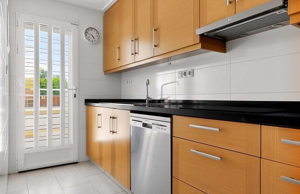 288_537_townhouse_for_sale_in_torre_de_la_horadada_060726103710_dscf1575