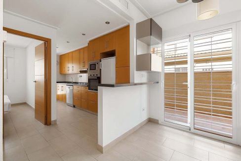 288_537_townhouse_for_sale_in_torre_de_la_horadada_060726103711_dscf1572