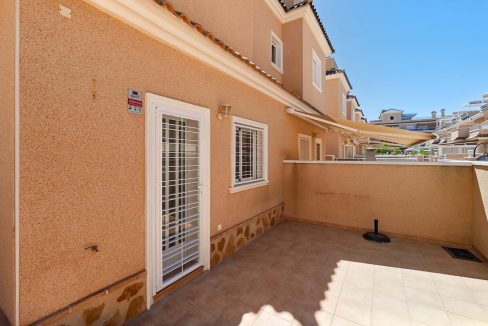 288_537_townhouse_for_sale_in_torre_de_la_horadada_060726103712_dscf1556