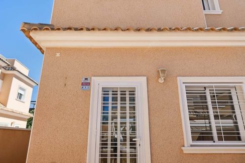 288_537_townhouse_for_sale_in_torre_de_la_horadada_060726103712_dscf1560