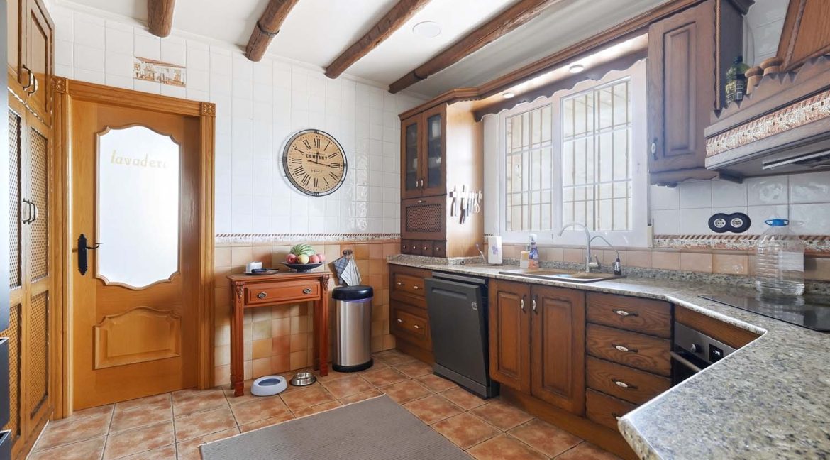 294_detached_villa_for_sale_in_bigastro_270726102402_dscf3326