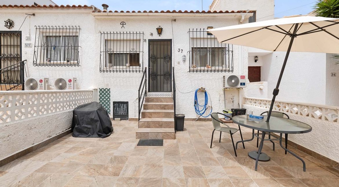 295_townhouse_for_sale_in_pinar_de_campoverde_270726124637_dscf3438