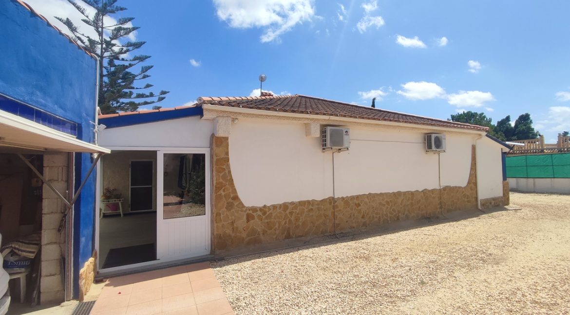 30207-villa-for-sale-in-gea-y-truyols-21854638-large