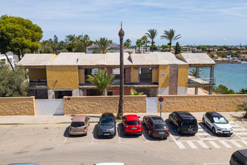 6a50d6ba40971_Large-villa-10