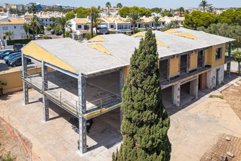 6a50d6ba5eb23_Large-villa-12