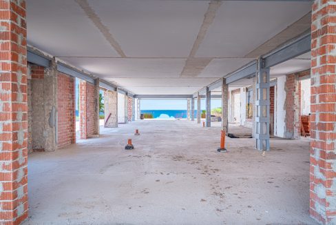 6a50d6ba8d900_Large-villa-15