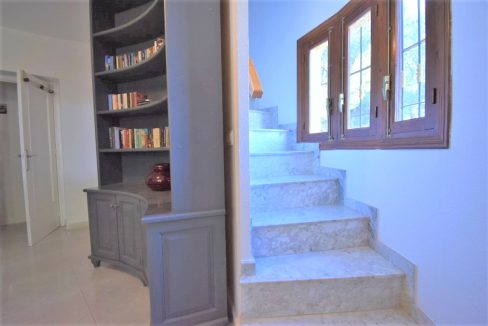 9OC1706Stairs