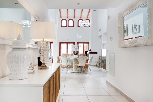 CasaCreative_SunSurehub_El_Valle_Azabache_Villa_dining_05-scaled