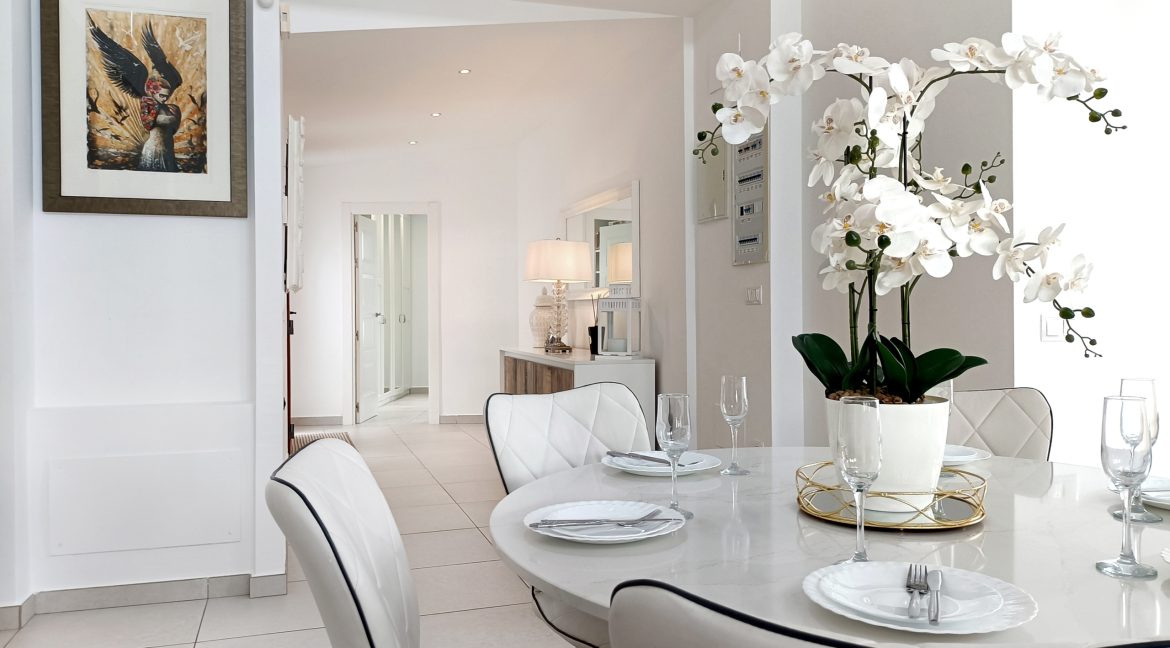 CasaCreative_SunSurehub_El_Valle_Azabache_Villa_dining_06-scaled