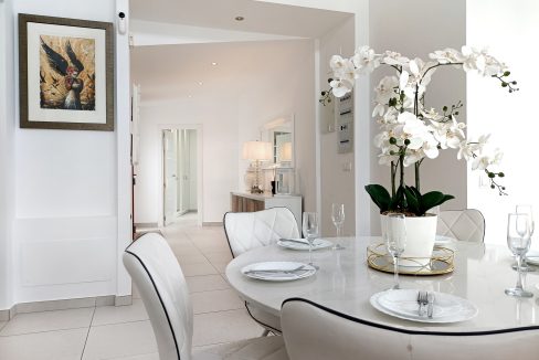 CasaCreative_SunSurehub_El_Valle_Azabache_Villa_dining_06-scaled