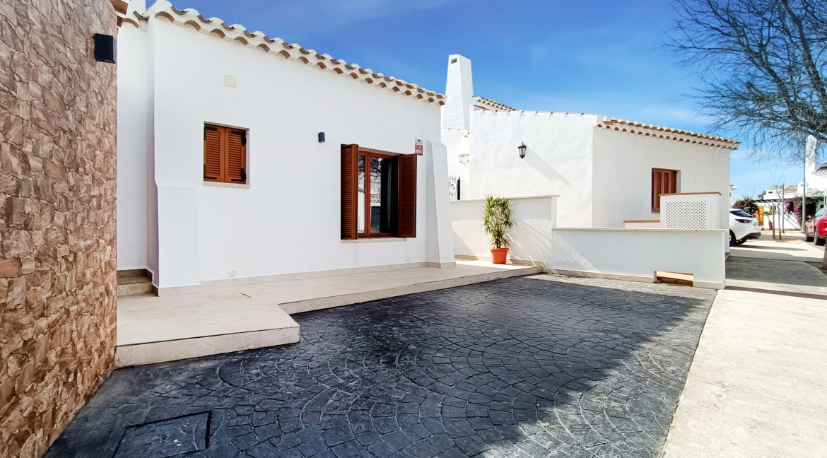 CasaCreative_SunSurehub_El_Valle_Azabache_Villa_front_06-scaled