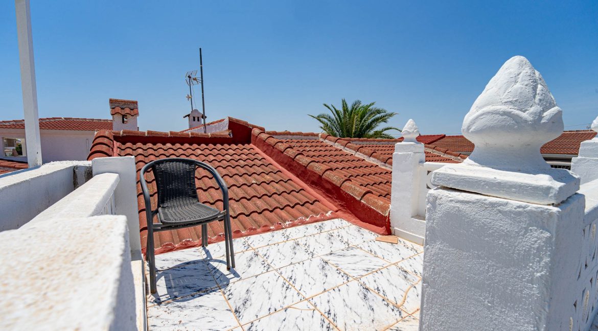 o_1jsmaem8e17bg1n6q12d0ubcl6a36