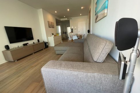 o_1juk9gj7t103l1fni1l55m4rt752n